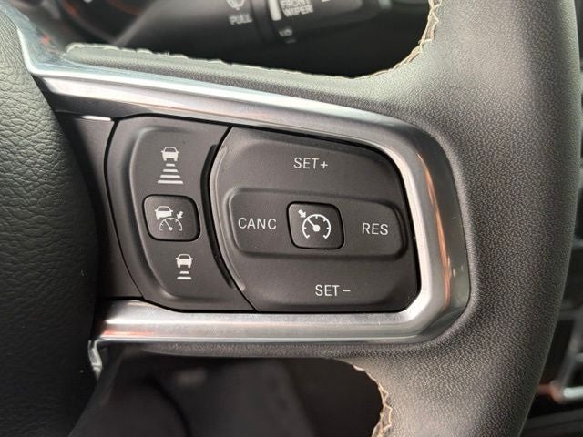2023 Jeep Wrangler 4-Door Sahara 4x4