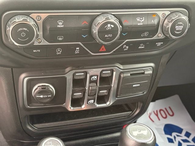 2023 Jeep Wrangler 4-Door Sahara 4x4