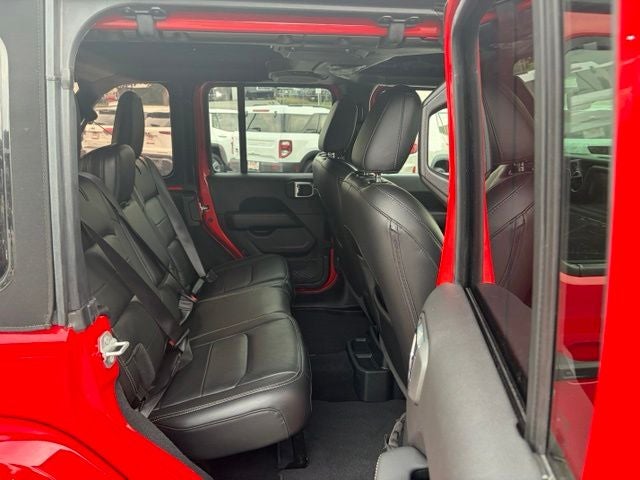 2023 Jeep Wrangler 4-Door Sahara 4x4