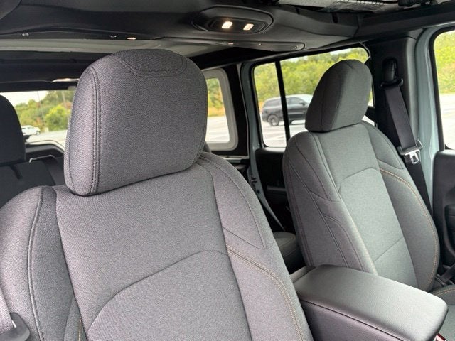 2027 Jeep Wrangler WRANGLER 4-DOOR SPORT S