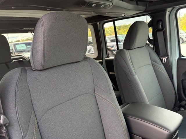 2027 Jeep Wrangler WRANGLER 4-DOOR SPORT S