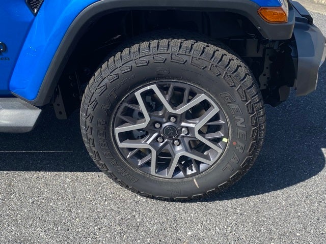 2025 Jeep Wrangler WRANGLER 4-DOOR SAHARA