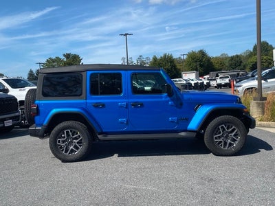 2025 Jeep Wrangler WRANGLER 4-DOOR SAHARA