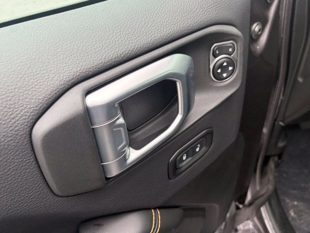 2027 Jeep Wrangler WRANGLER 4-DOOR SAHARA