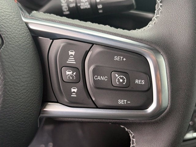 2027 Jeep Wrangler WRANGLER 4-DOOR SAHARA
