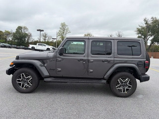 2027 Jeep Wrangler WRANGLER 4-DOOR SAHARA
