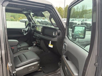 2027 Jeep Wrangler WRANGLER 4-DOOR SAHARA
