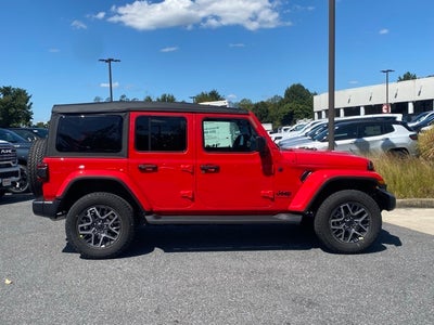 2025 Jeep Wrangler WRANGLER 4-DOOR SAHARA