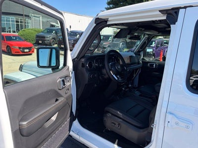 2027 Jeep Wrangler WRANGLER 4-DOOR SAHARA