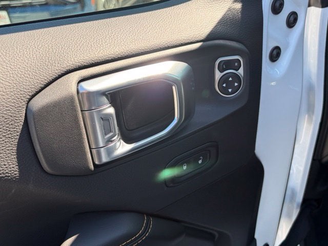 2027 Jeep Wrangler WRANGLER 4-DOOR SAHARA