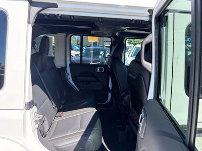 2027 Jeep Wrangler WRANGLER 4-DOOR SAHARA