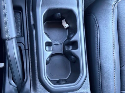 2027 Jeep Wrangler WRANGLER 4-DOOR SAHARA
