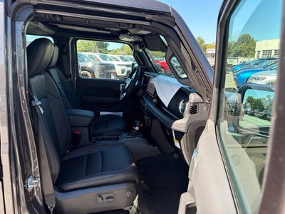 2027 Jeep Wrangler WRANGLER 4-DOOR SAHARA