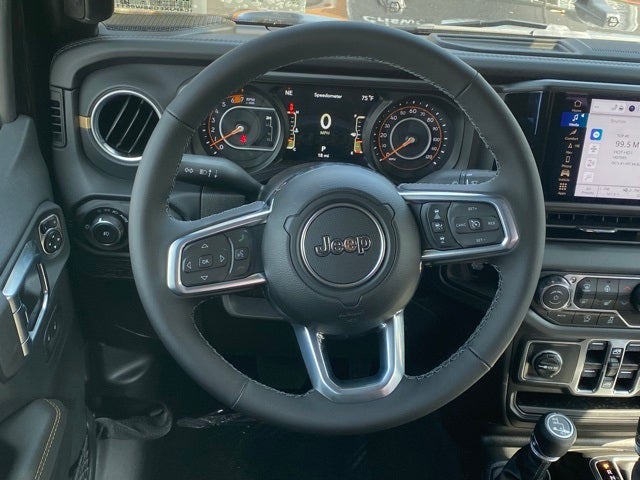 2025 Jeep Wrangler WRANGLER 4-DOOR SAHARA