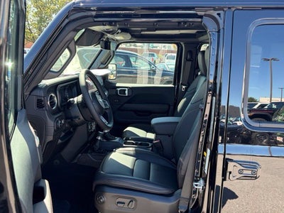 2027 Jeep Wrangler WRANGLER 4-DOOR SAHARA
