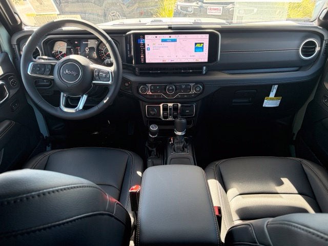 2027 Jeep Wrangler WRANGLER 4-DOOR SAHARA