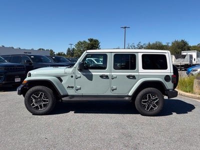 2027 Jeep Wrangler WRANGLER 4-DOOR SAHARA