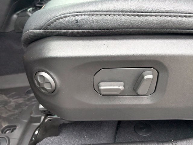 2027 Jeep Wrangler WRANGLER 4-DOOR SAHARA