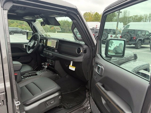 2027 Jeep Wrangler WRANGLER 4-DOOR SAHARA