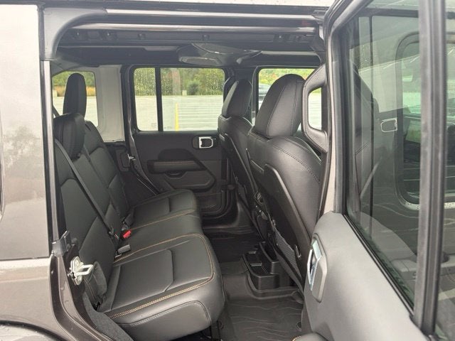 2027 Jeep Wrangler WRANGLER 4-DOOR SAHARA