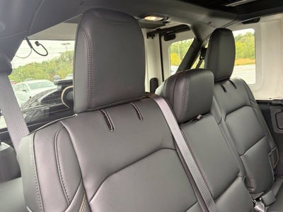 2027 Jeep Wrangler WRANGLER 4-DOOR SAHARA