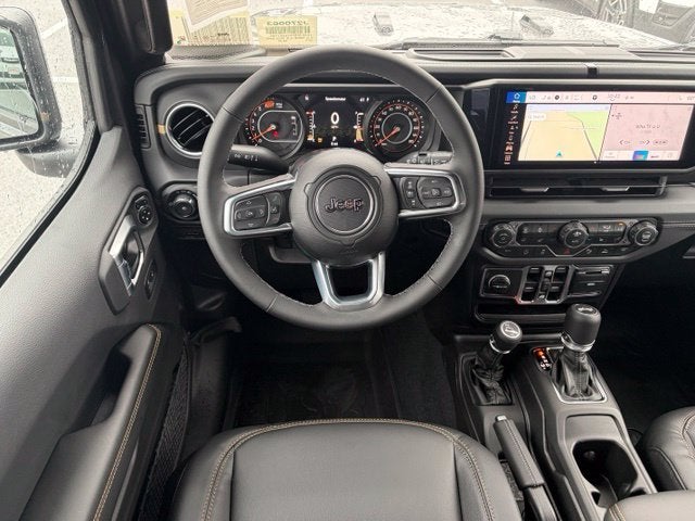 2027 Jeep Wrangler WRANGLER 4-DOOR SAHARA