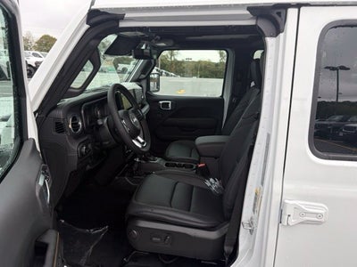 2027 Jeep Wrangler WRANGLER 4-DOOR SAHARA