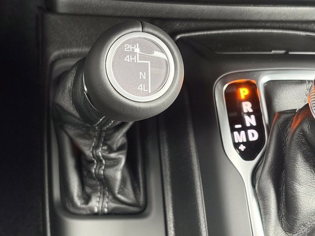 2027 Jeep Wrangler WRANGLER 4-DOOR SAHARA