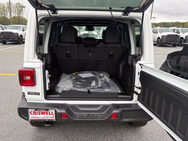 2027 Jeep Wrangler WRANGLER 4-DOOR SAHARA