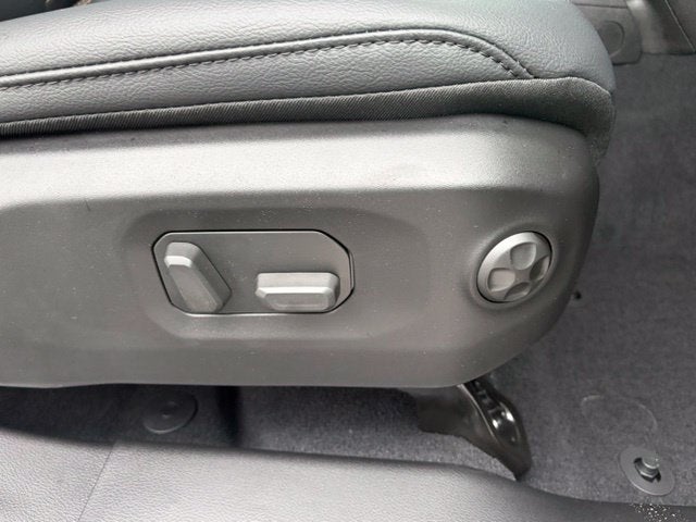 2027 Jeep Wrangler WRANGLER 4-DOOR SAHARA