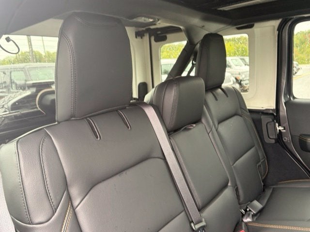 2027 Jeep Wrangler WRANGLER 4-DOOR SAHARA