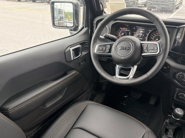 2027 Jeep Wrangler WRANGLER 4-DOOR SAHARA