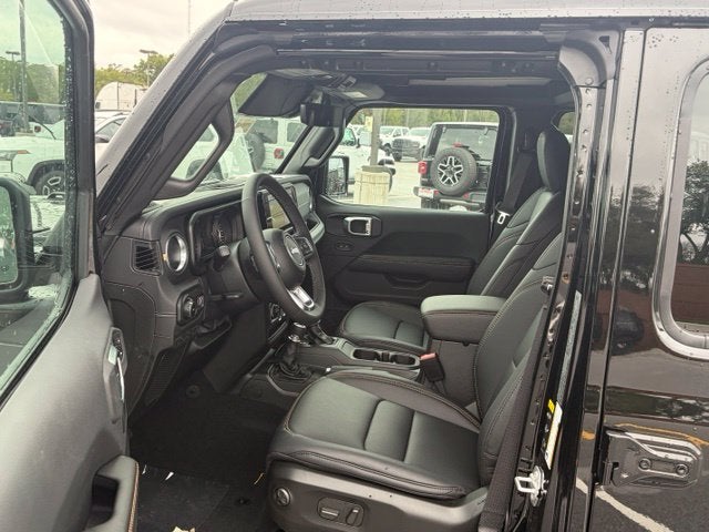 2027 Jeep Wrangler WRANGLER 4-DOOR SAHARA