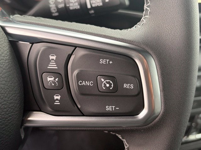 2027 Jeep Wrangler WRANGLER 4-DOOR SAHARA