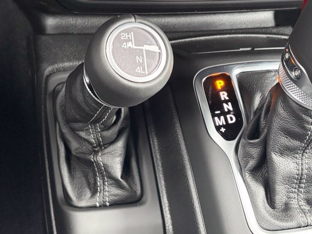 2027 Jeep Wrangler WRANGLER 4-DOOR SAHARA