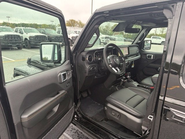 2027 Jeep Wrangler WRANGLER 4-DOOR SAHARA
