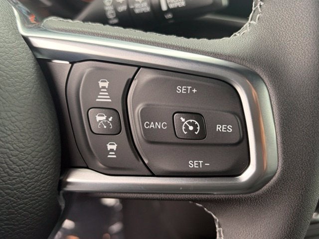 2027 Jeep Wrangler WRANGLER 4-DOOR SAHARA