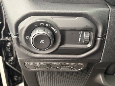 2027 Jeep Wrangler WRANGLER 4-DOOR SAHARA