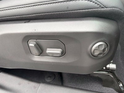 2027 Jeep Wrangler WRANGLER 4-DOOR SAHARA