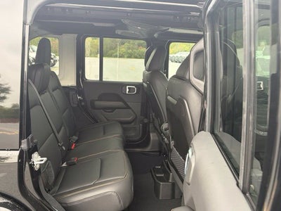 2027 Jeep Wrangler WRANGLER 4-DOOR SAHARA