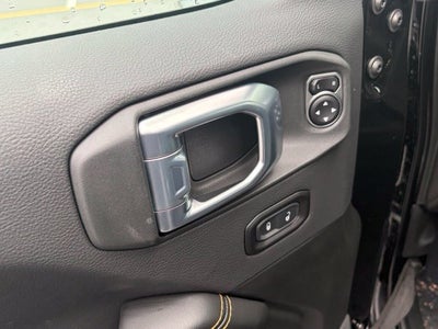 2027 Jeep Wrangler WRANGLER 4-DOOR SAHARA