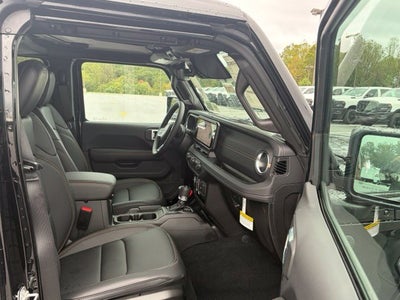 2027 Jeep Wrangler WRANGLER 4-DOOR SAHARA
