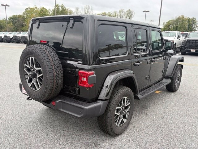 2027 Jeep Wrangler WRANGLER 4-DOOR SAHARA