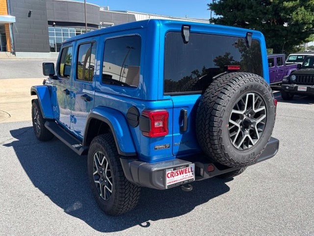 2027 Jeep Wrangler WRANGLER 4-DOOR SAHARA
