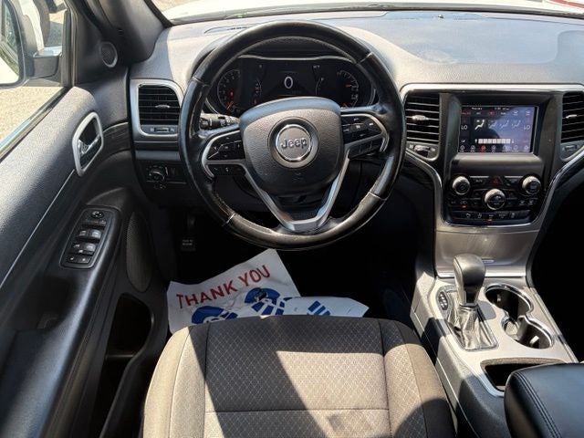 2020 Jeep Grand Cherokee Laredo E 4x4
