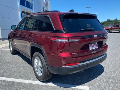 2025 Jeep Grand Cherokee GRAND CHEROKEE LAREDO X 4X4