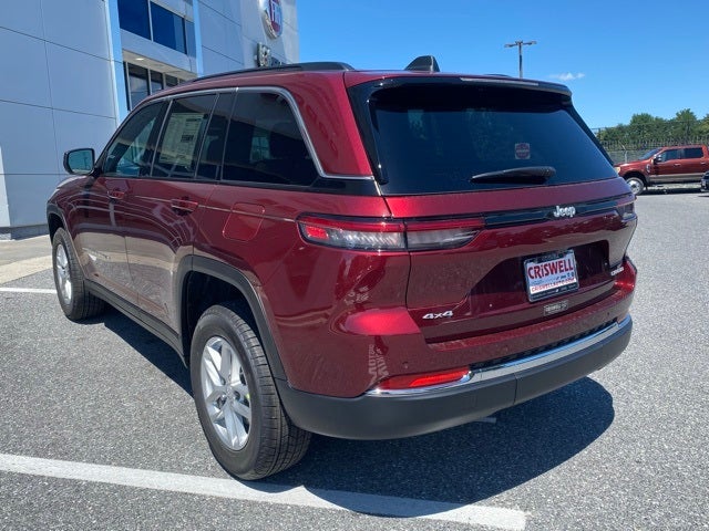 2025 Jeep Grand Cherokee GRAND CHEROKEE LAREDO X 4X4