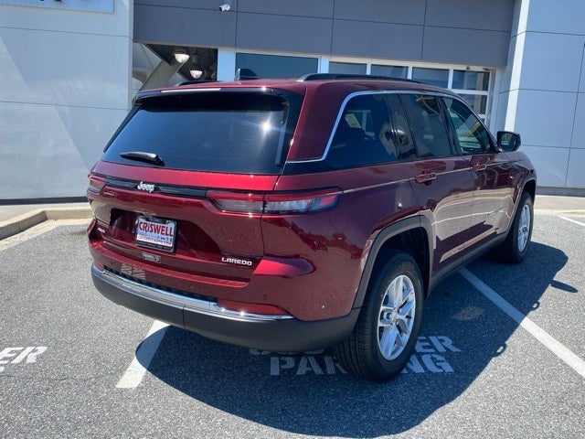 2025 Jeep Grand Cherokee GRAND CHEROKEE LAREDO X 4X4