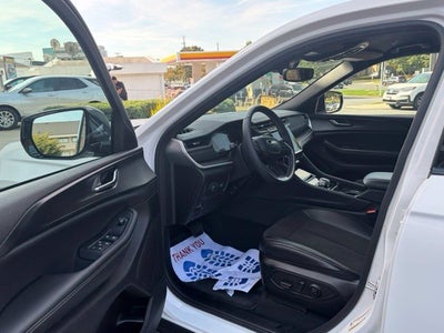 2024 Jeep Grand Cherokee Altitude 4x4