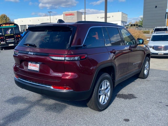 2025 Jeep Grand Cherokee GRAND CHEROKEE LAREDO X 4X4